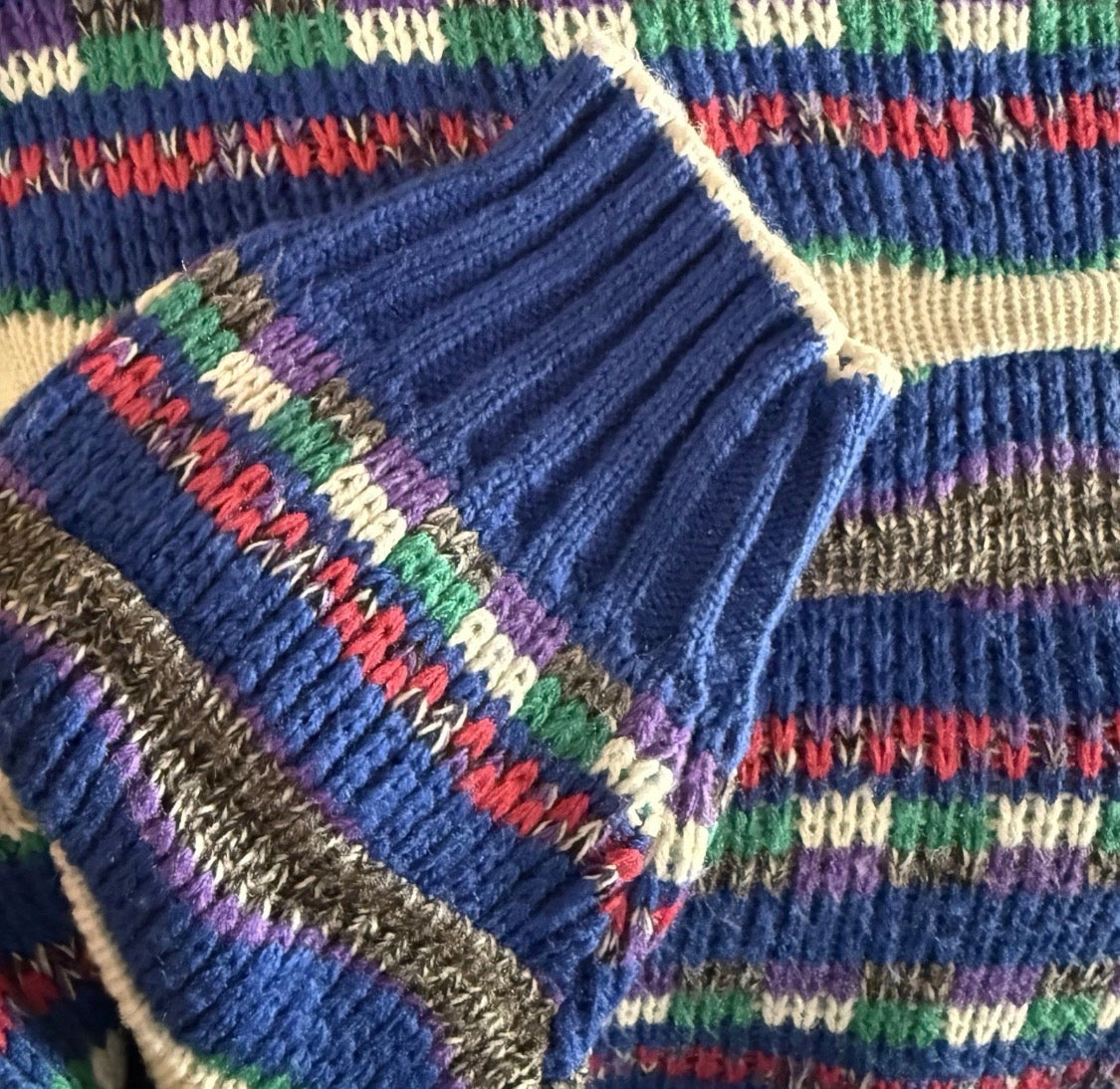 Vintage 1980/90’s Scandia Acrylic Geometric Design Pullover Sweater USA, Med