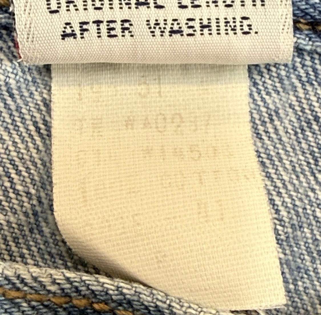 Vintage 1990s Rocky Mountain Rockies Bareback Mom High Rise 100% Cotton 30x36*