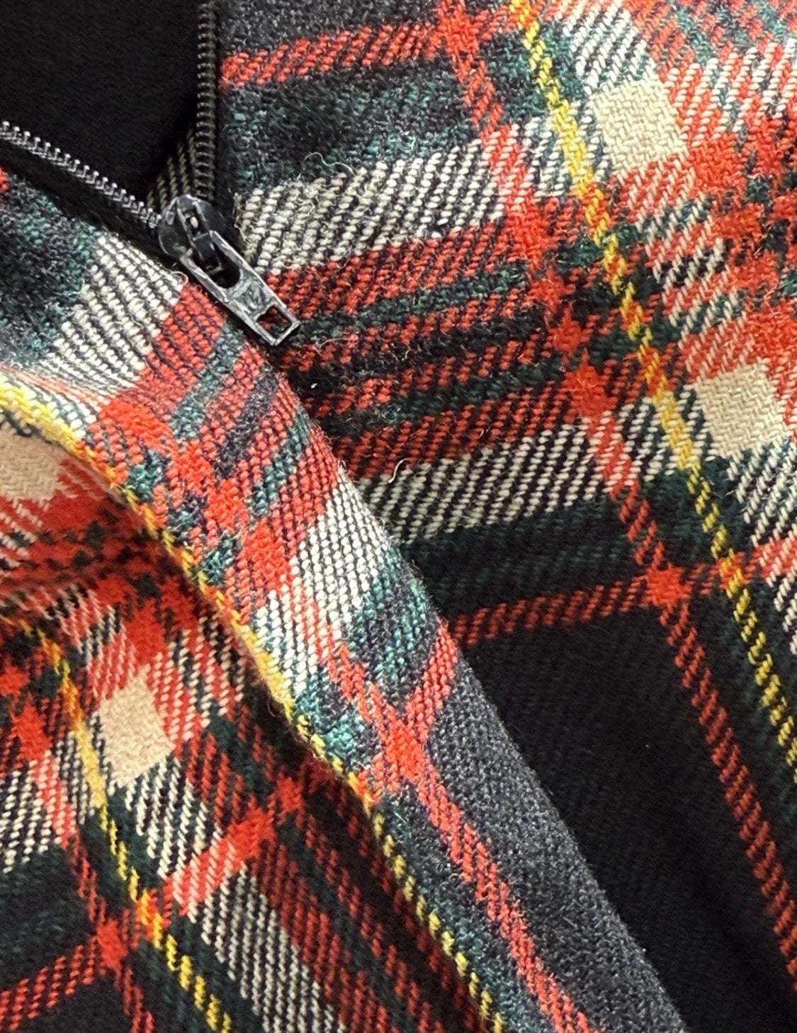 Vintage Bonwit Teller Stella Sloat Pleated Wool Tartan Christmas Midi Skirt, 28