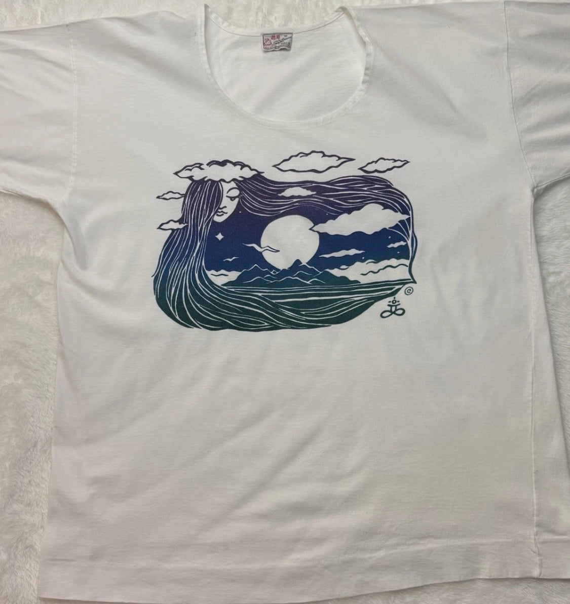 Vintage 1980’s Swan 100% Cotton, Island Girl Linograph Style Print Tee Shirt, Med