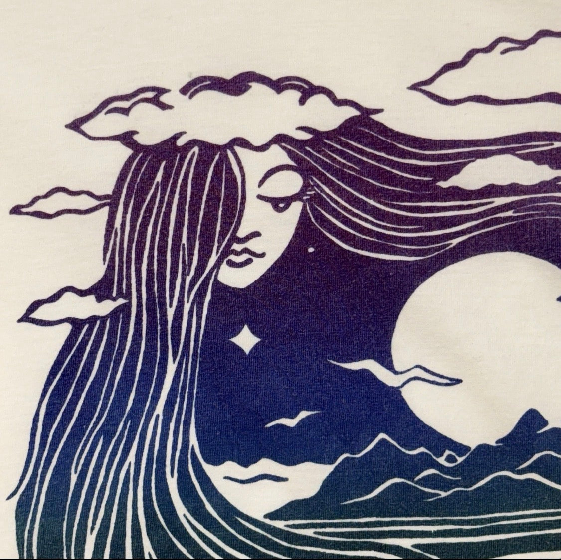 Vintage 1980’s Swan 100% Cotton, Island Girl Linograph Style Print Tee Shirt, Med