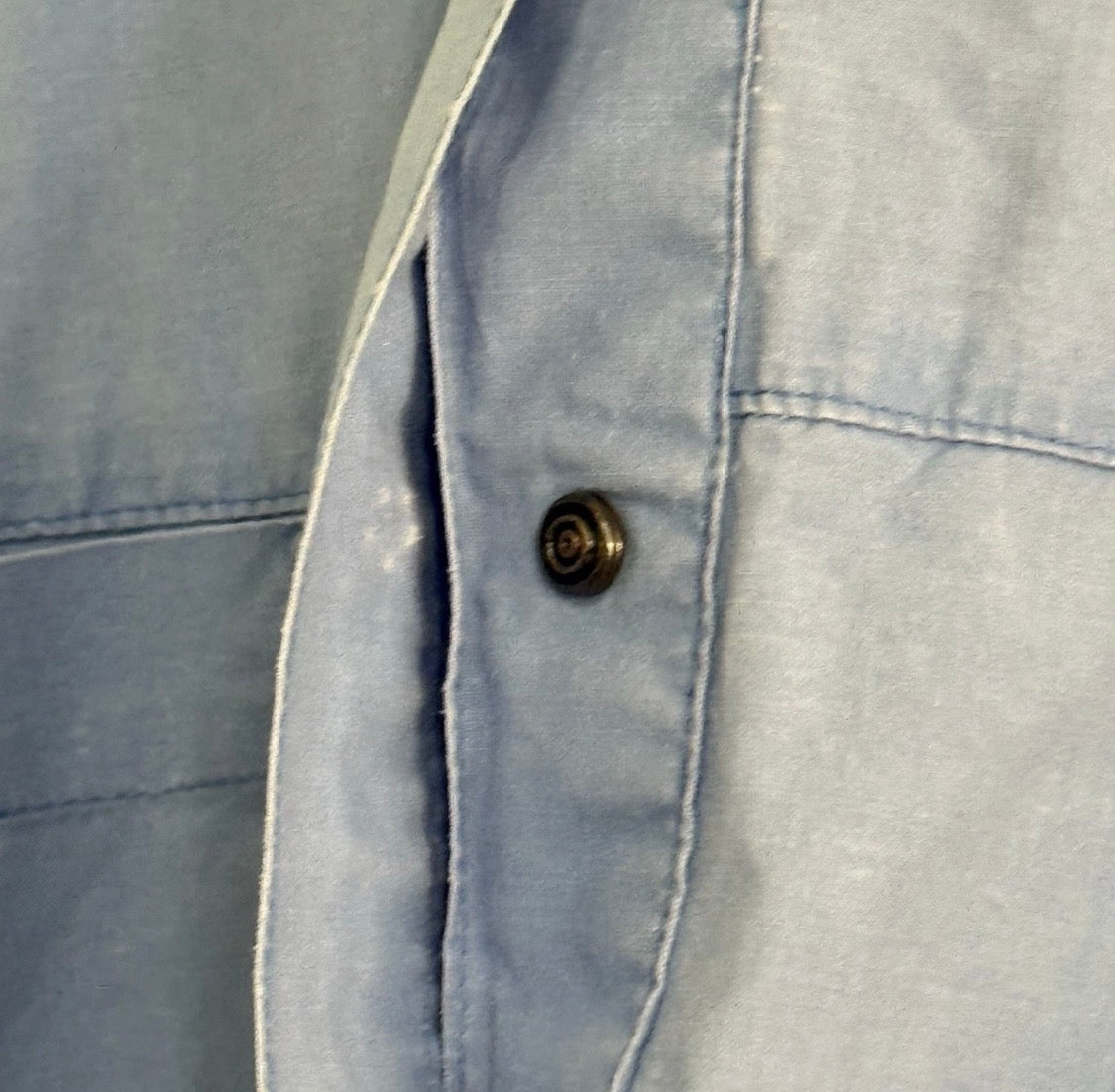 Vintage Y2K Patagonia Blue 100% Cotton Metal Snap Long Sleeved Pocket Shirt, L