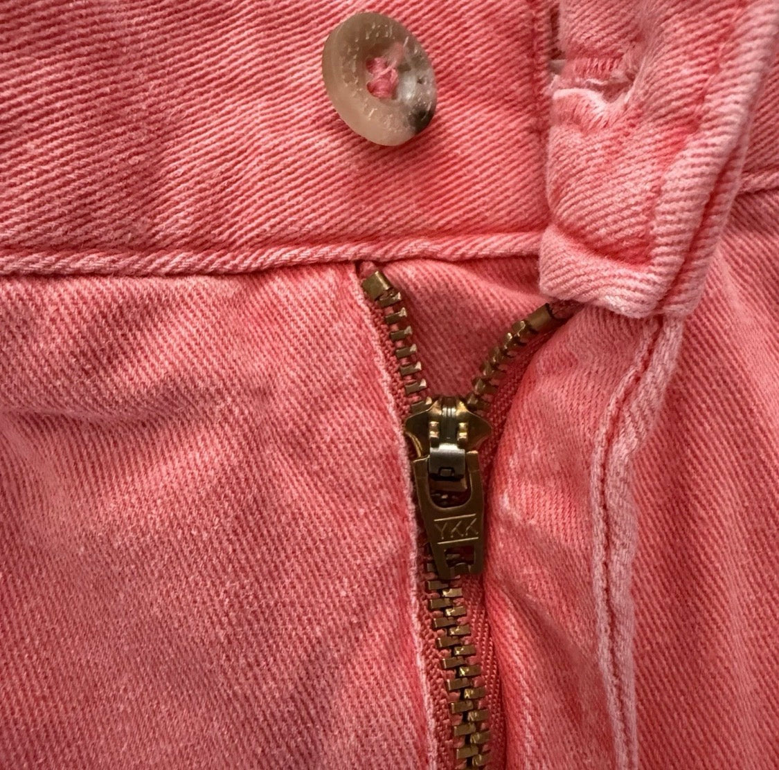 Vintage 1990's Eddie Bauer 100% Cotton Hot Pink Pleated Short,  Mens 36