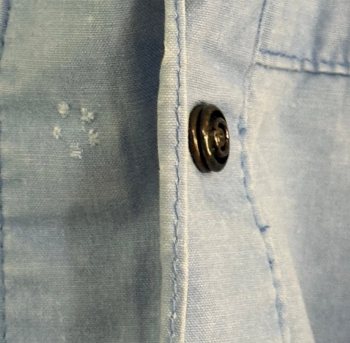 Vintage Y2K Patagonia Blue 100% Cotton Metal Snap Long Sleeved Pocket Shirt, L