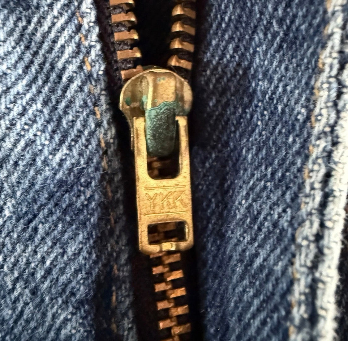 Vintage 1980’s Benetton Italy 100% Cotton Denim High Waist Carpenter Jeans 28x32