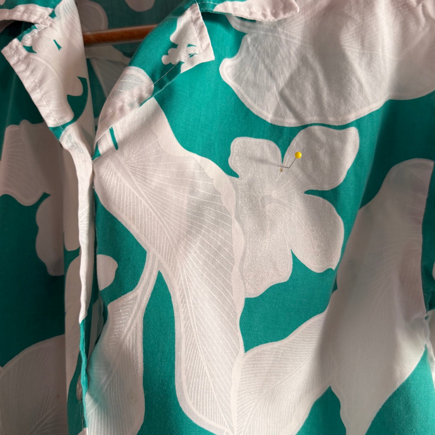 1980’s Island Girl Hawaiian Floral Button Up Shirt Teal Womens, Medium