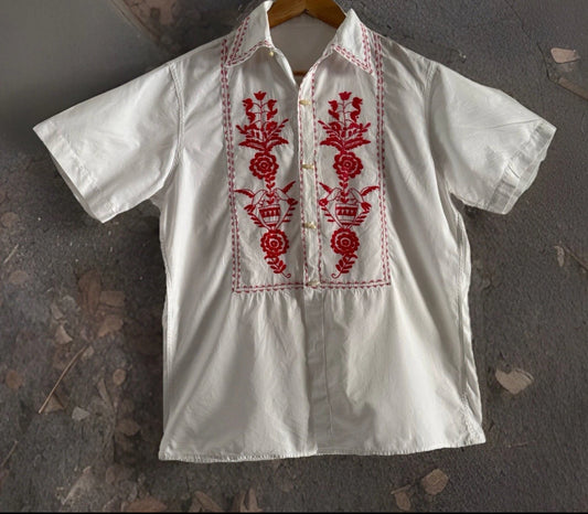 1970’s All Cotton White/Red  Embroidered Button Front Shirt, Medium