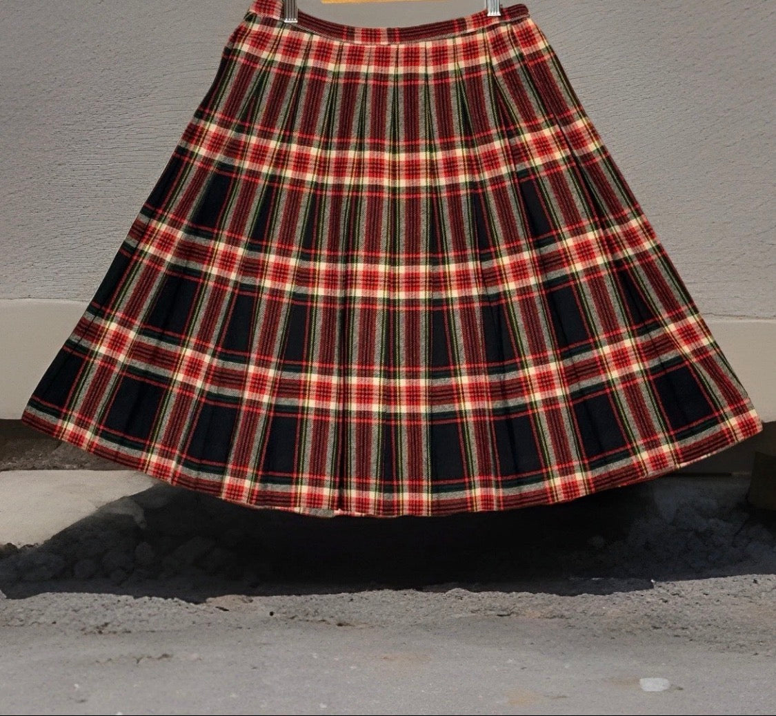 Vintage Bonwit Teller Stella Sloat Pleated Wool Tartan Christmas Midi Skirt, 28