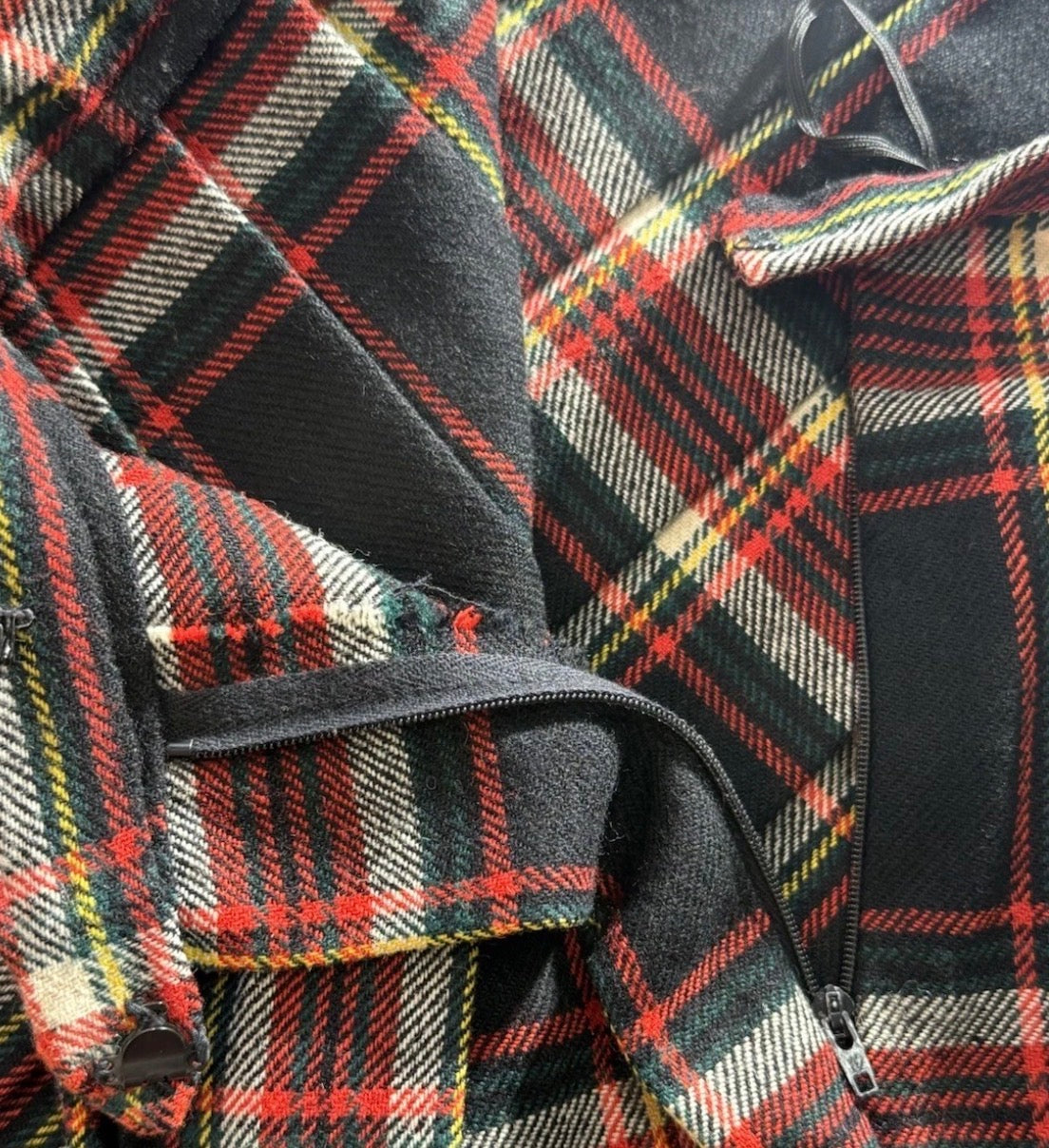 Vintage Bonwit Teller Stella Sloat Pleated Wool Tartan Christmas Midi Skirt, 28