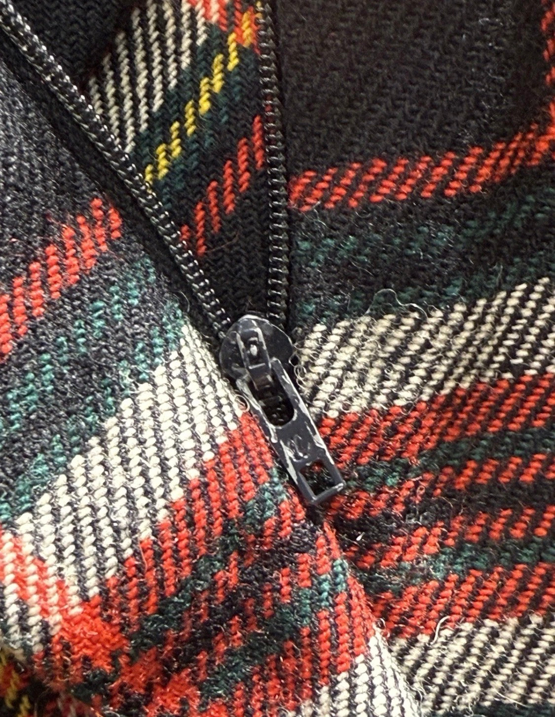 Vintage Bonwit Teller Stella Sloat Pleated Wool Tartan Christmas Midi Skirt, 28